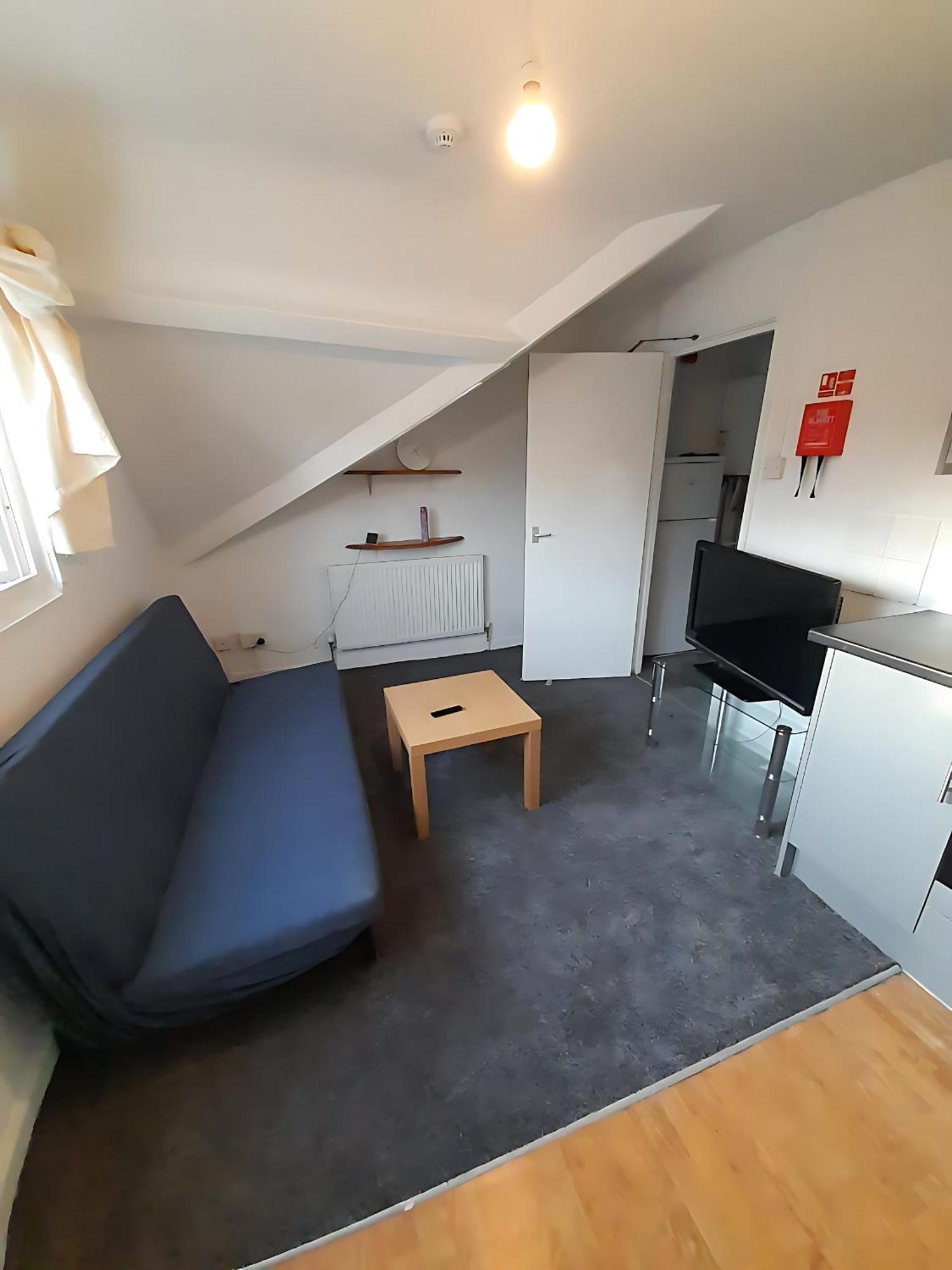 Entire Victoria Park Cardiff Apartment With Free Street Parking Bus 17 And 18 Direct To Cardiff City Centre, Fast Free Wi-Fi Luaran gambar
